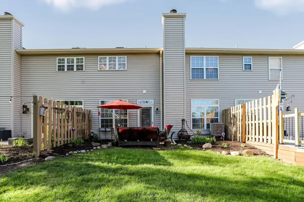 $339,900 | 11260 Fonthill Drive, Indianapolis, IN 46236