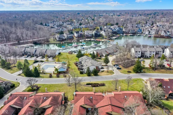 $339,900 | 11260 Fonthill Drive, Indianapolis, IN 46236