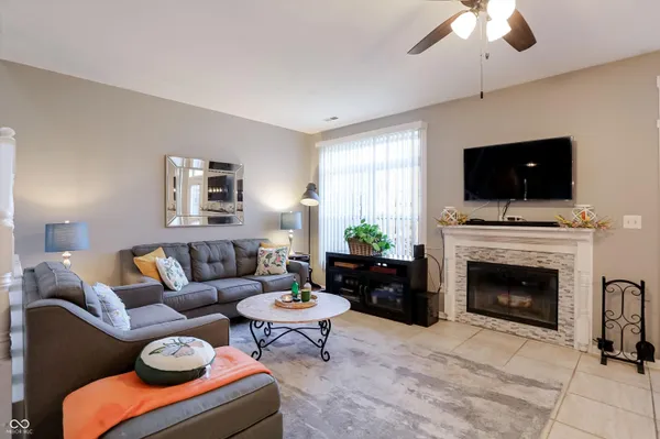 $339,900 | 11260 Fonthill Drive, Indianapolis, IN 46236