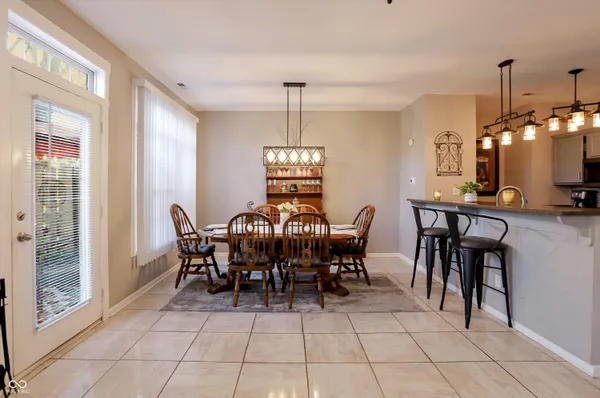 $339,900 | 11260 Fonthill Drive, Indianapolis, IN 46236