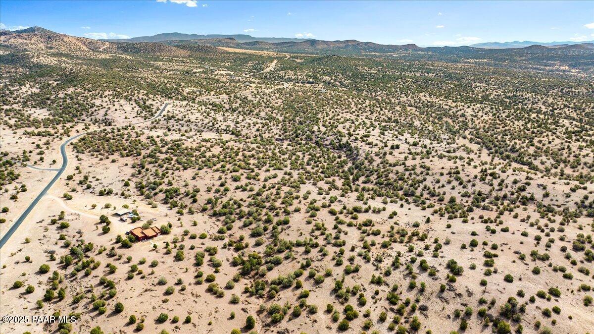 7301 West Rambling Road Prescott, AZ 86305 - Photo 23 of 33 7301 Rambling Road