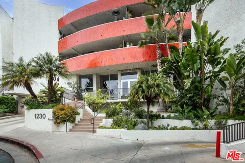 $599,000 | 1230 Horn Avenue, Unit 516, West Hollywood, CA 90069