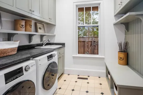 $7,500,000 | 1224 Whitaker Way, Menlo Park, CA 94025