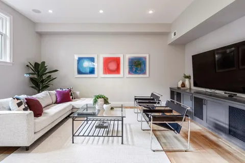 $7,500,000 | 1224 Whitaker Way, Menlo Park, CA 94025