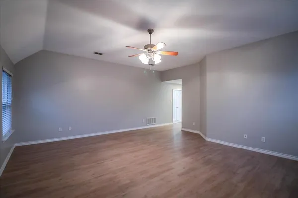 $4,200 | 1081 Woodbriar Drive, Grapevine, TX 76051