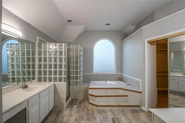 $4,200 | 1081 Woodbriar Drive, Grapevine, TX 76051