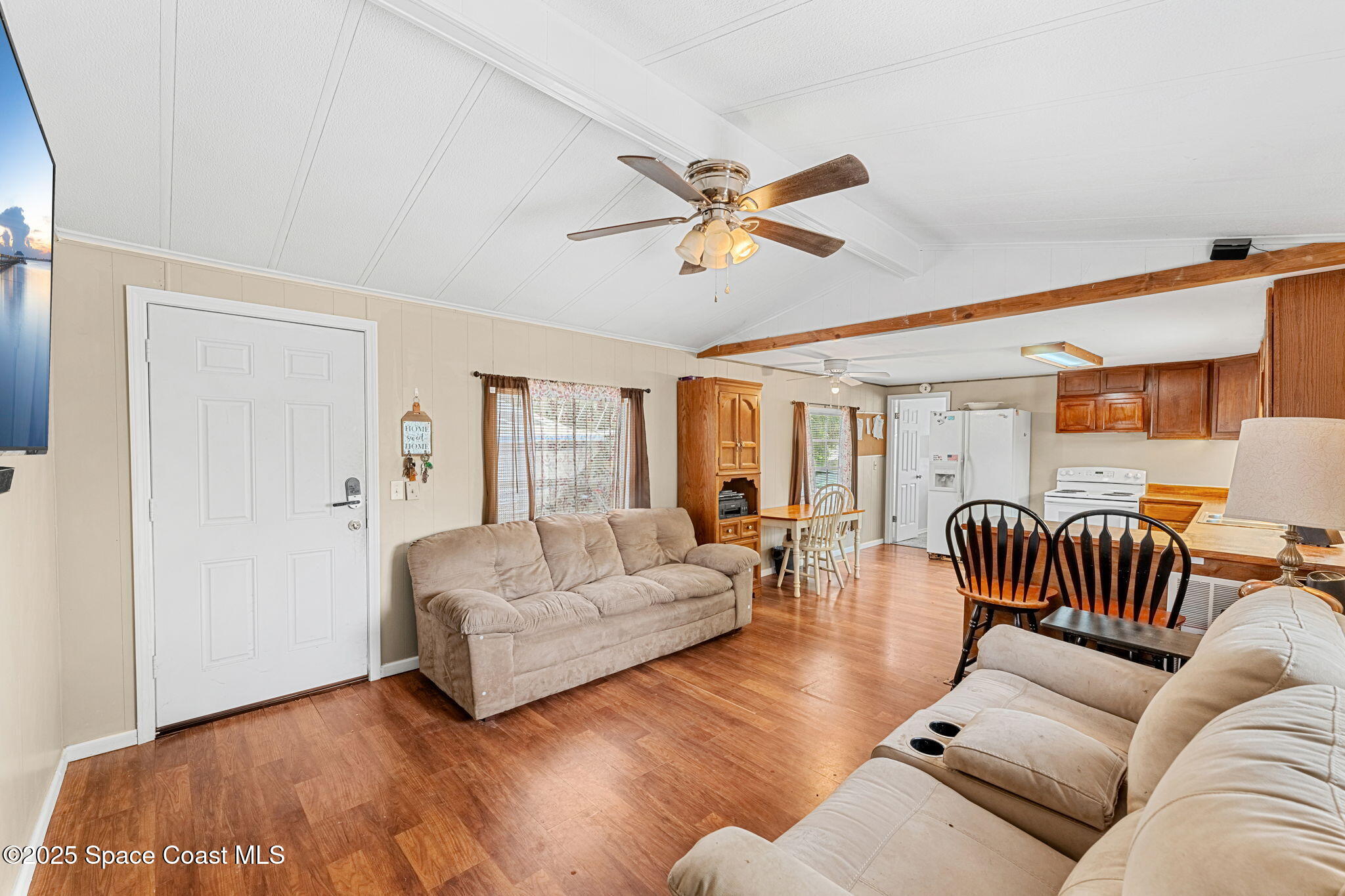 517 Bowman Boulevard Cocoa, FL 32927 - Photo 11 of 38 a living room with furniture