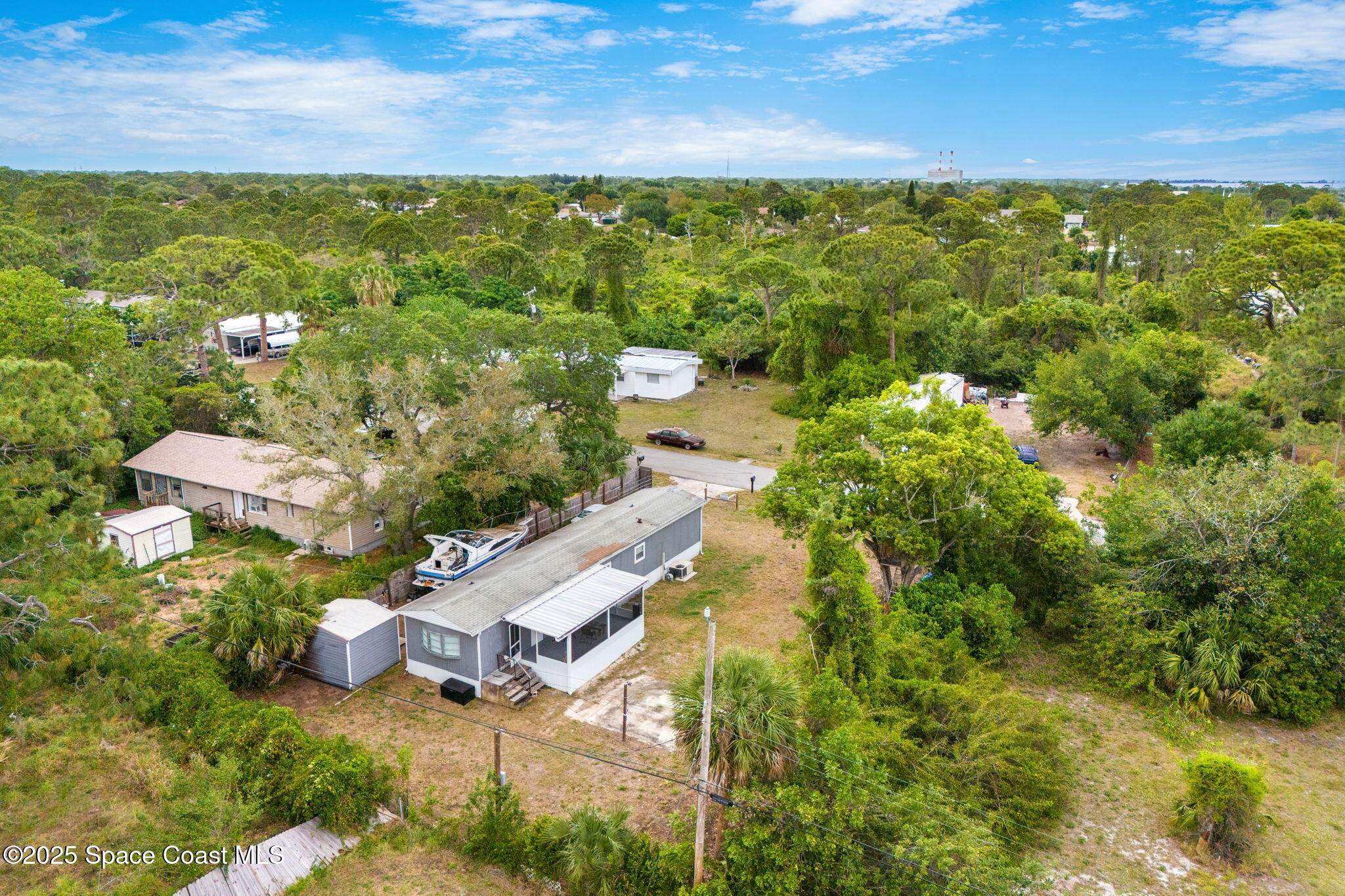 517 Bowman Boulevard Cocoa, FL 32927 - Photo 34 of 38 a view of a garden with an outdoor seating