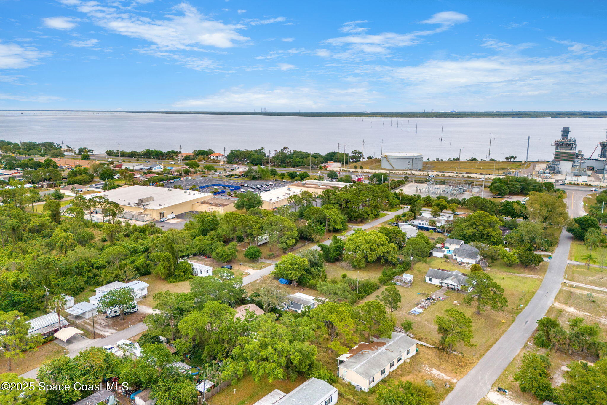 517 Bowman Boulevard Cocoa, FL 32927 - Photo 7 of 38 a view of a city