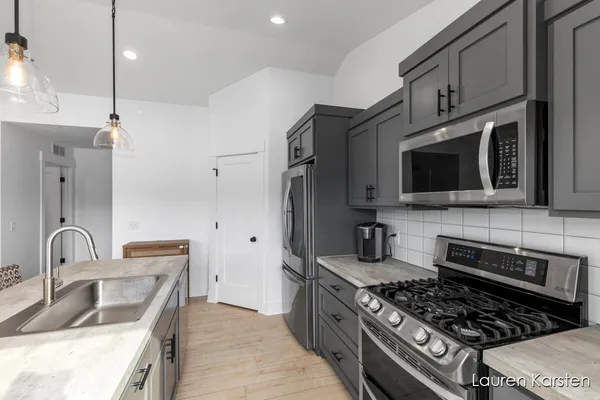 $469,900 | 6296 High Queen Court, Allendale, MI 49401