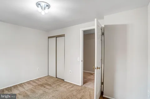 $850,000 | 10848 Burr Oak Way, Burke, VA 22015