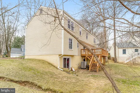 $850,000 | 10848 Burr Oak Way, Burke, VA 22015