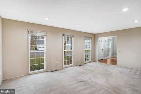 $850,000 | 10848 Burr Oak Way, Burke, VA 22015