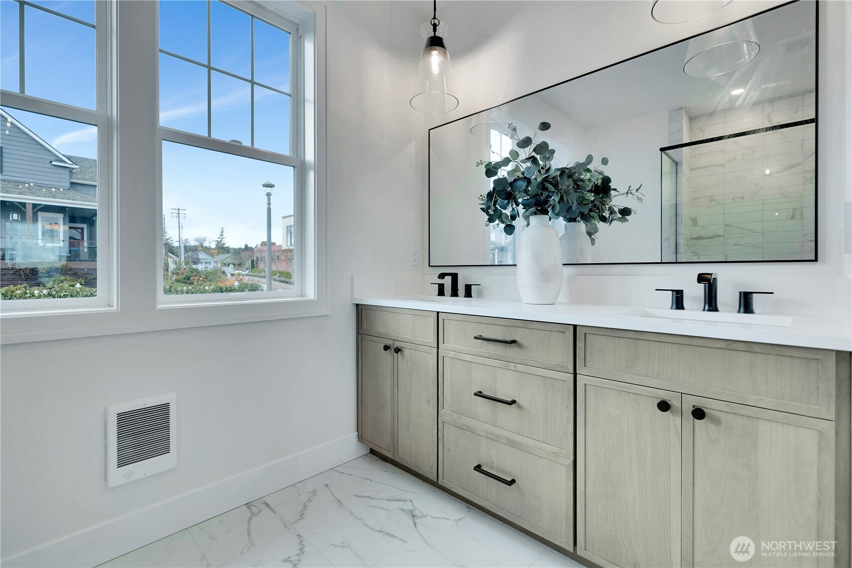 5129 North Bennett Street Ruston, WA 98407 - Photo 18 of 39 Gallery Image 18