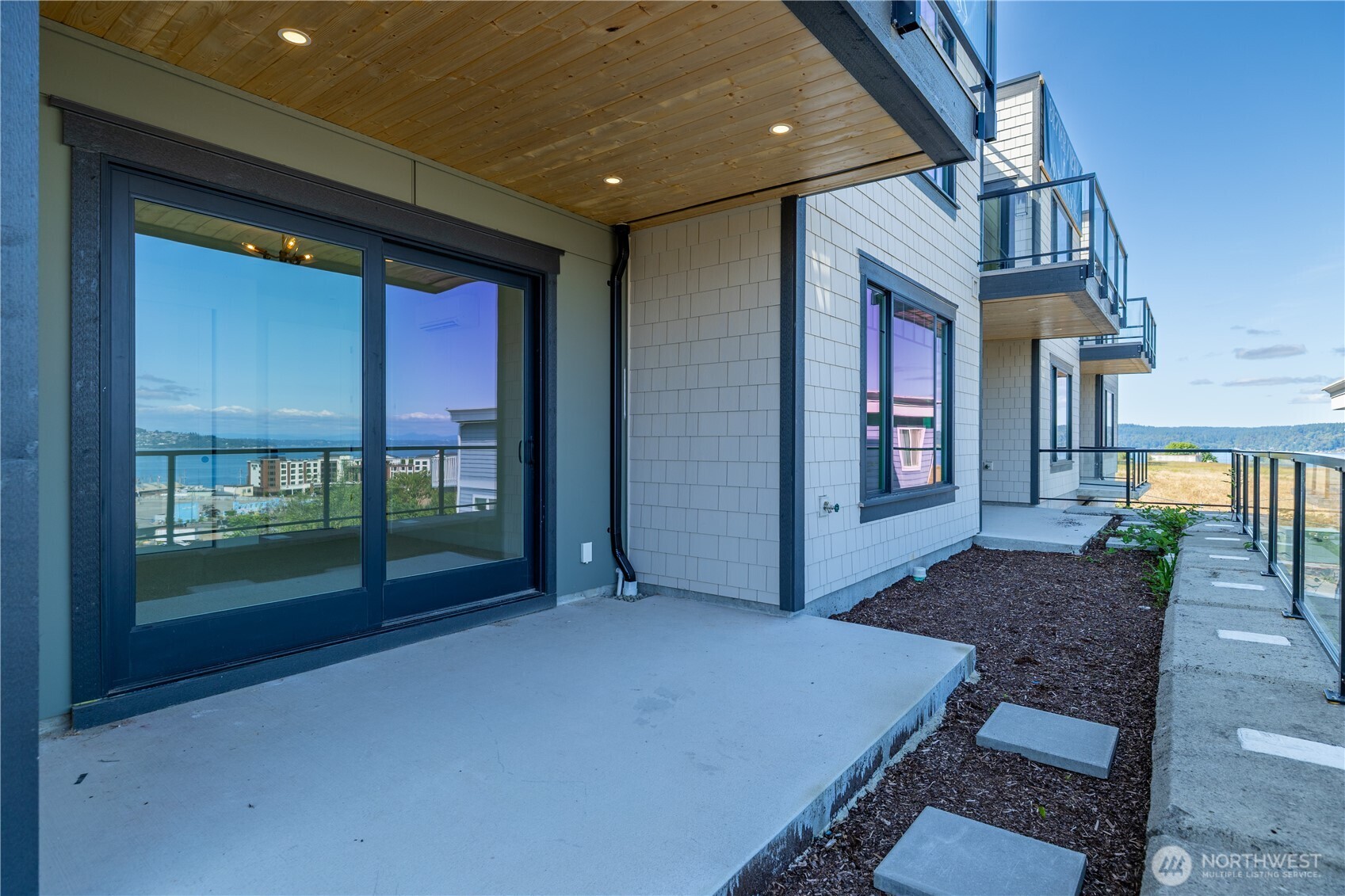 5129 North Bennett Street Ruston, WA 98407 - Photo 28 of 39 Gallery Image 28