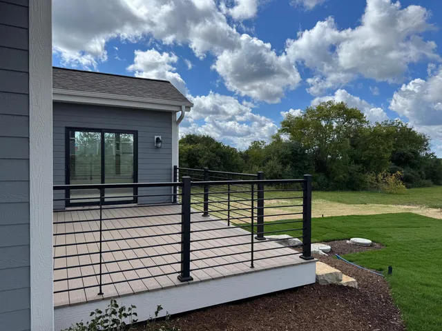 $890,000 | S54W25403 Pebble Brk Court, Waukesha, WI 53189