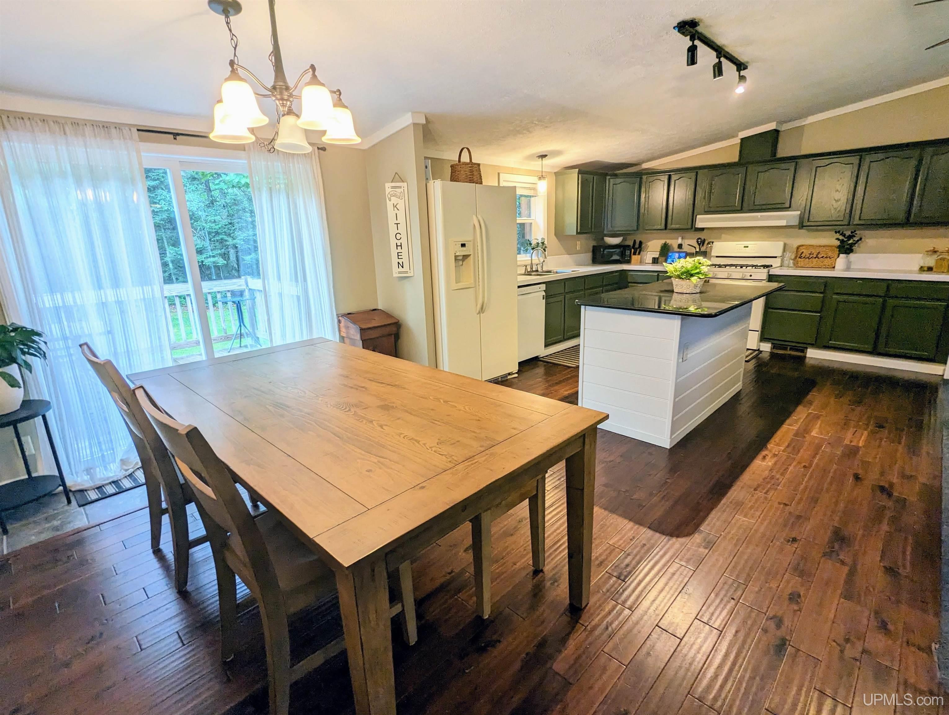 34 Carrie Road Negaunee, MI 49866 - Photo 10 of 31 Gallery Image 10