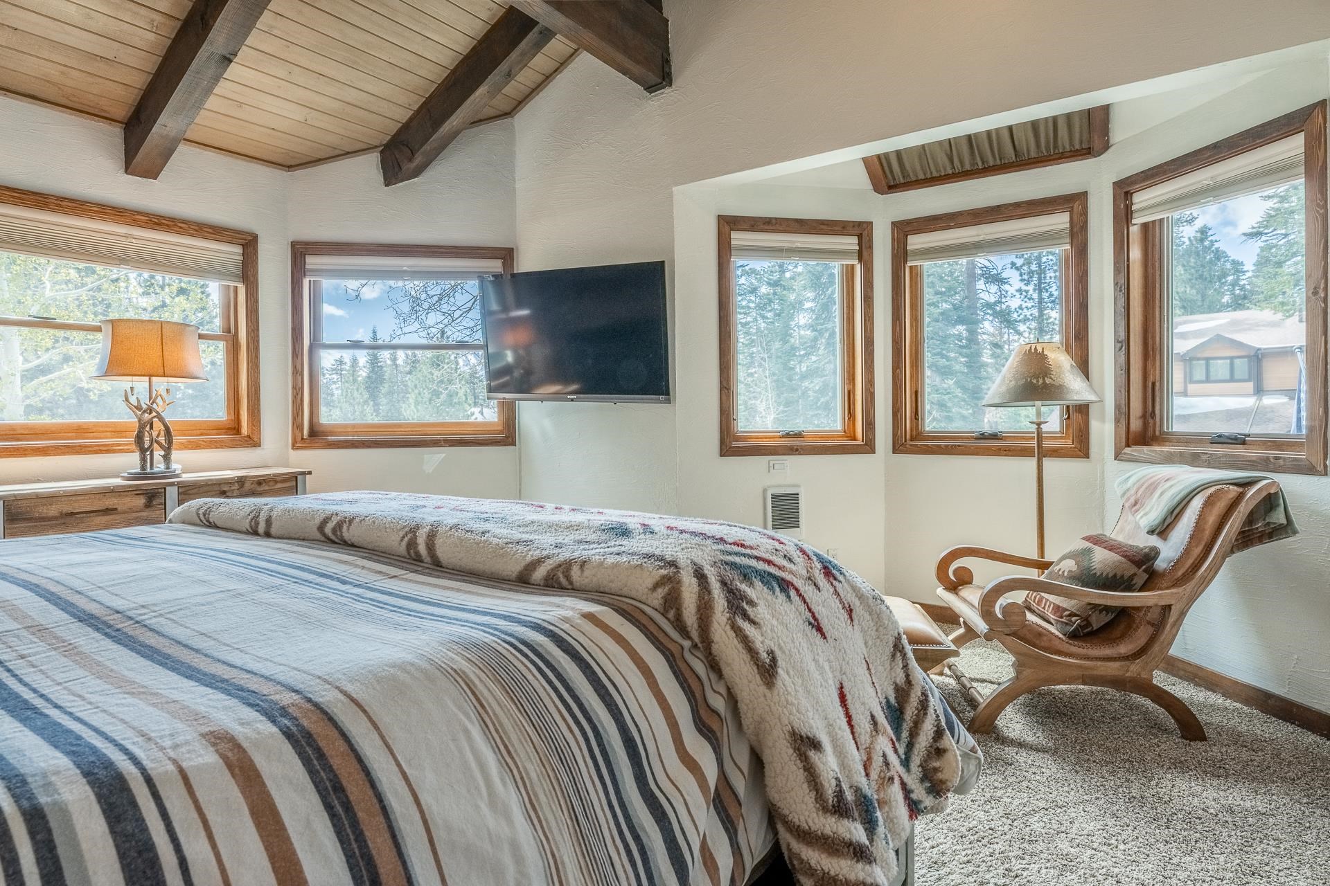 139 Ridgecrest Drive Mammoth Lakes, CA 93546 - Photo 30 of 65 Vaulted wood-paneled ceiling with exposed beams