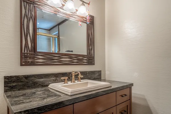 $2,127,000 | 139 Ridgecrest Drive, Mammoth Lakes, CA 93546