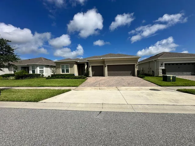 front view of house with a yard