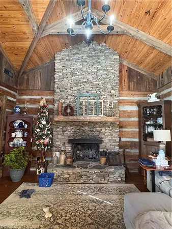 $800,000 | 8313 Wrights Farm Lane, Summerfield, NC 27358