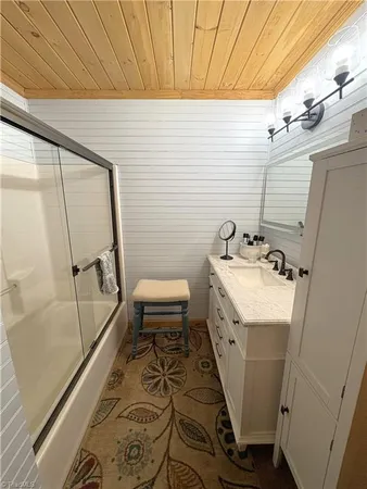 $800,000 | 8313 Wrights Farm Lane, Summerfield, NC 27358