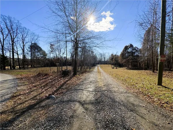 $800,000 | 8313 Wrights Farm Lane, Summerfield, NC 27358
