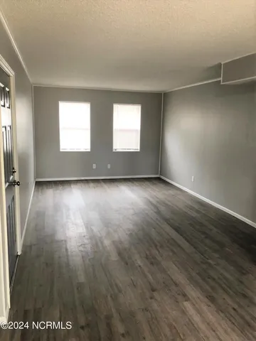 $1,125 | 100 Ravenwood Drive, Unit C, Jacksonville, NC 28546