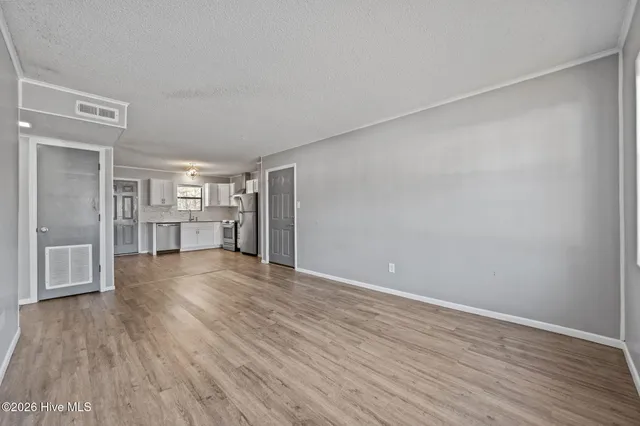 $1,125 | 100 Ravenwood Drive, Unit C, Jacksonville, NC 28546