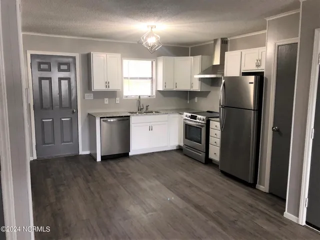 $1,125 | 100 Ravenwood Drive, Unit C, Jacksonville, NC 28546