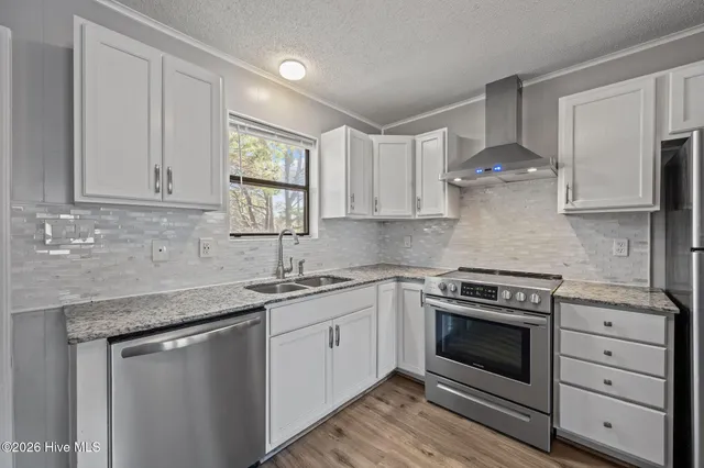 $1,125 | 100 Ravenwood Drive, Unit C, Jacksonville, NC 28546