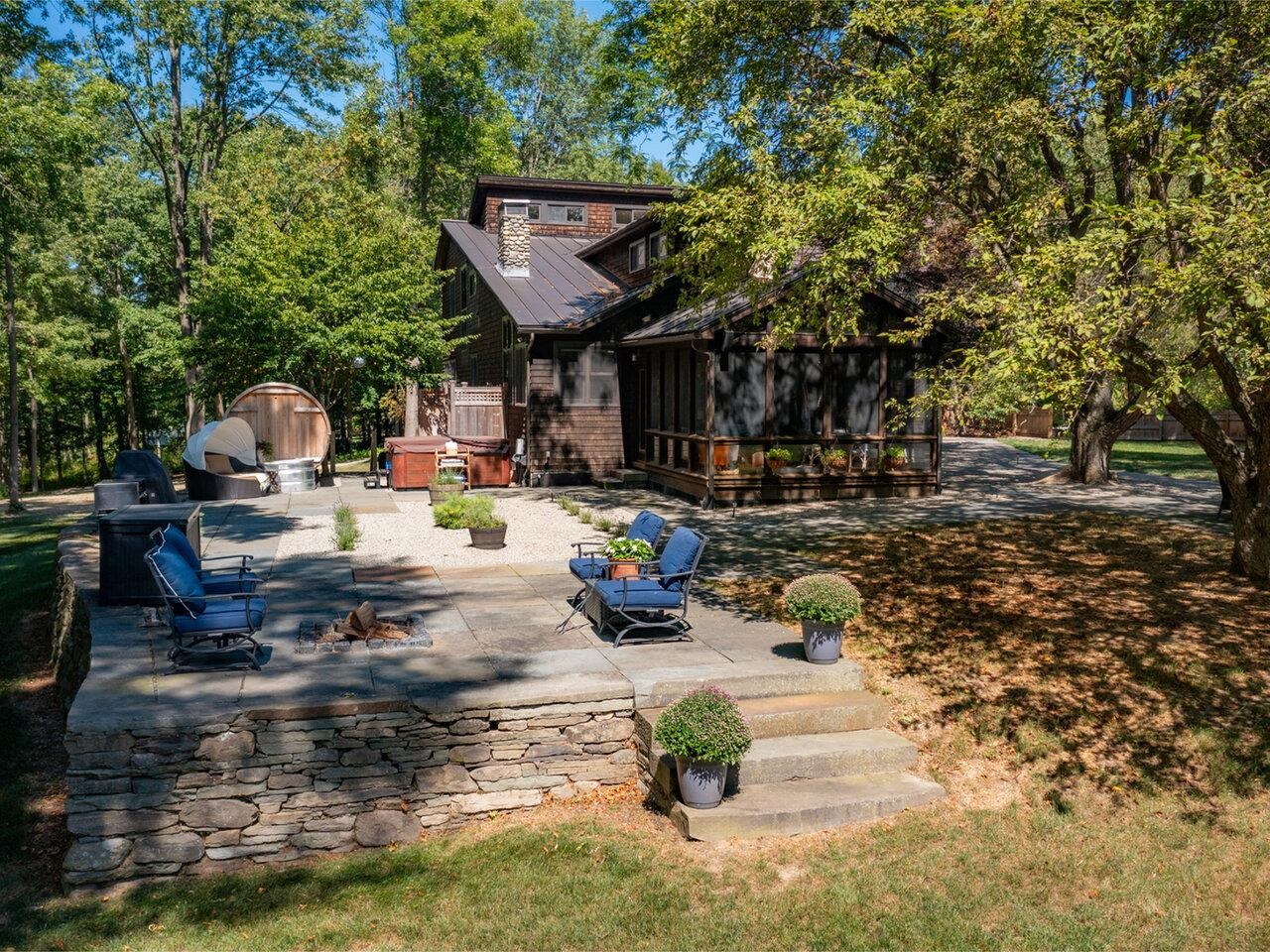 107 Eagles Rest Road Shelburne, VT 05482 - Photo 12 of 60 Gallery Image 12