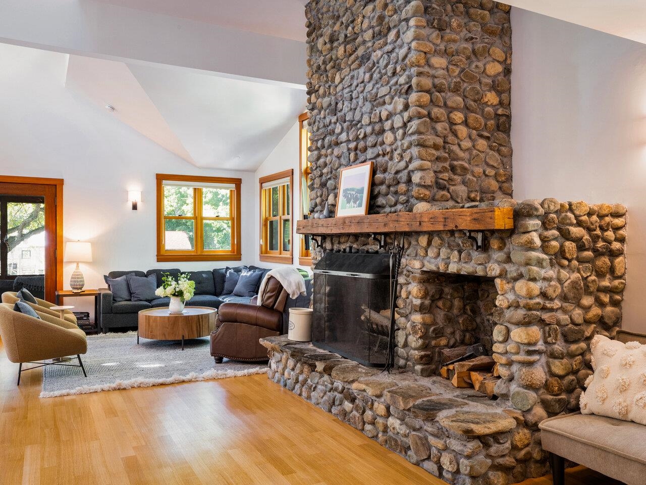 107 Eagles Rest Road Shelburne, VT 05482 - Photo 9 of 60 Gallery Image 9