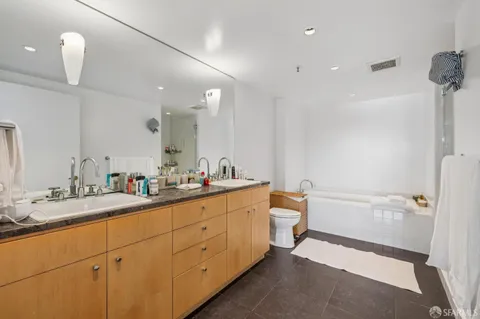 $899,000 | 1388 Gough Street, Unit 601, San Francisco, CA 94109