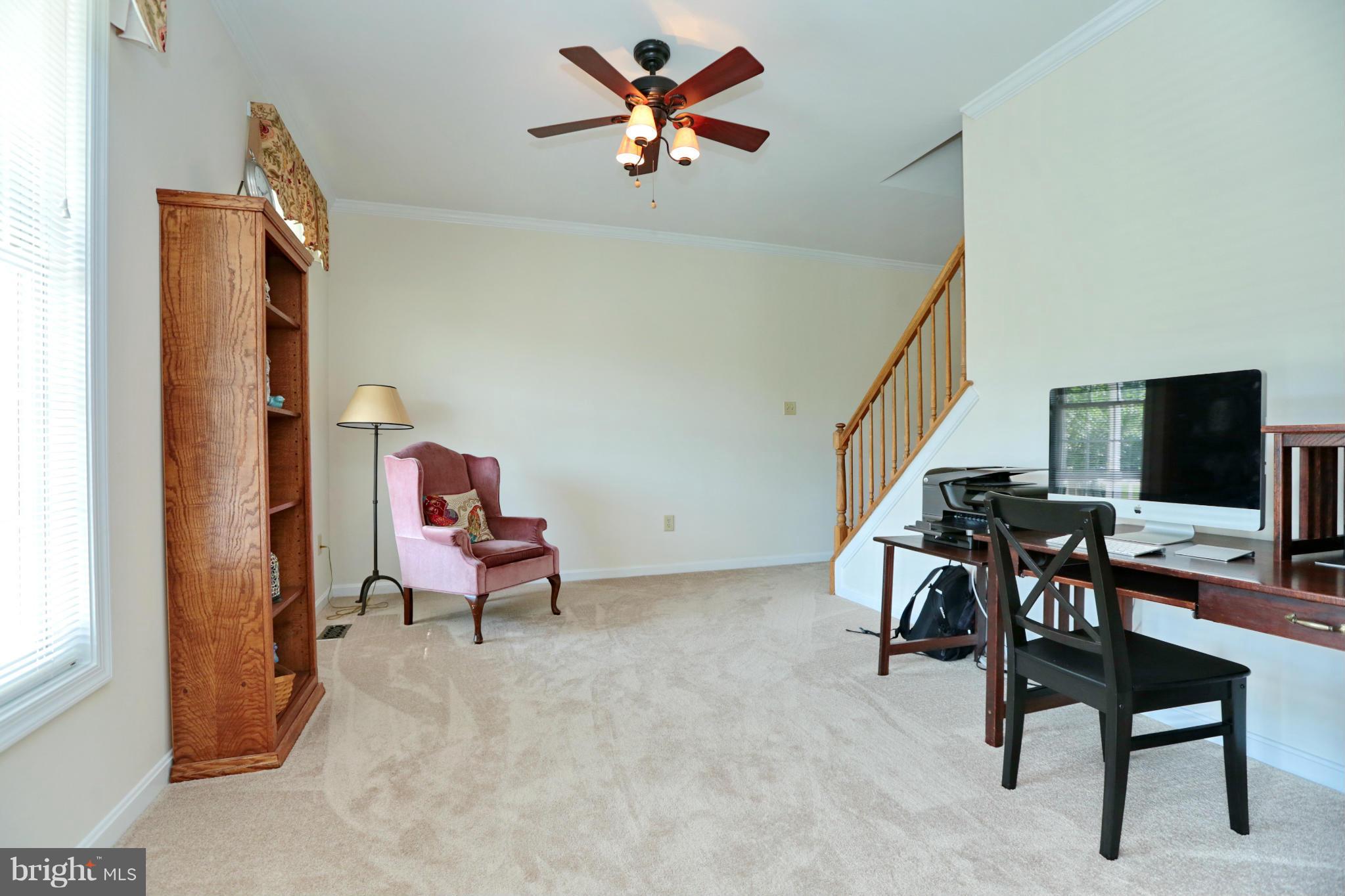 6865 Hawkins Gate Road La Plata, MD 20646 - Photo 10 of 30 Living Room