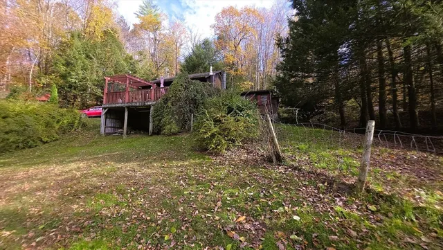 $285,000 | 7 Hog Hollow Road, Buckland, MA 01338
