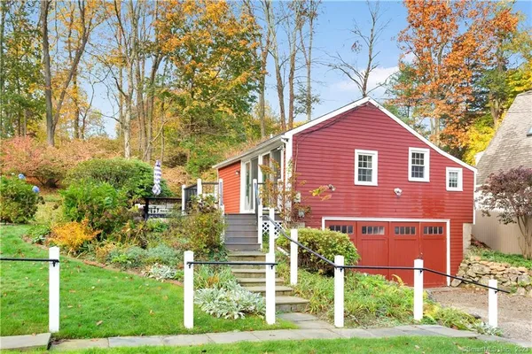 $2,800 | 1 C Ridgewood Lane, Westport, CT 06880