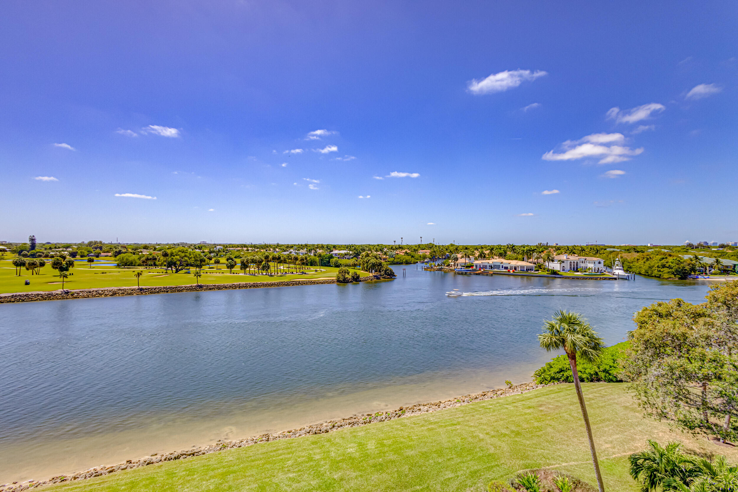 356 Golfview Road, Unit 608 North Palm Beach, FL 33408 - Photo 42 of 71 51_5d1a0934