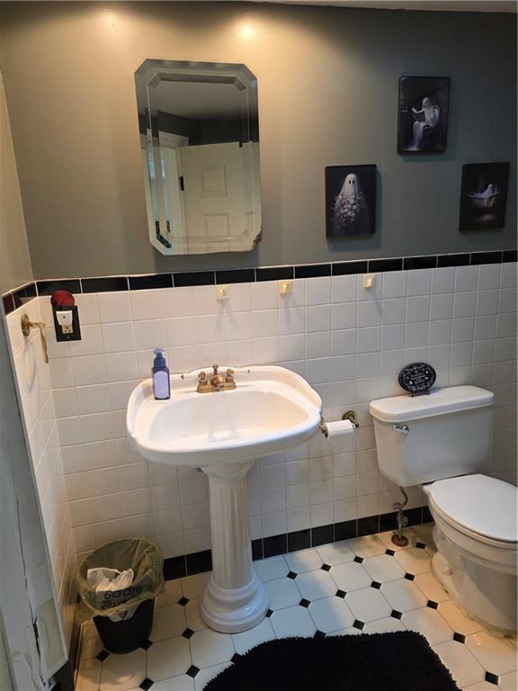710 5th Street Charleroi, PA 15022 - Photo 15 of 20