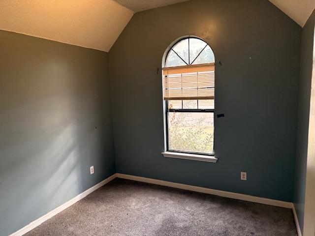 5407 Riverdale Road Memphis, TN 38141 - Photo 5 of 8 an empty room with a window