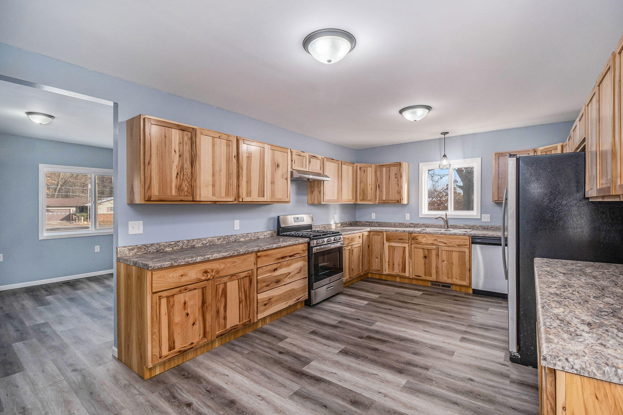 14653 Broadway Road Three Rivers, MI 49093 - Photo 5 of 23 DSCF0498
