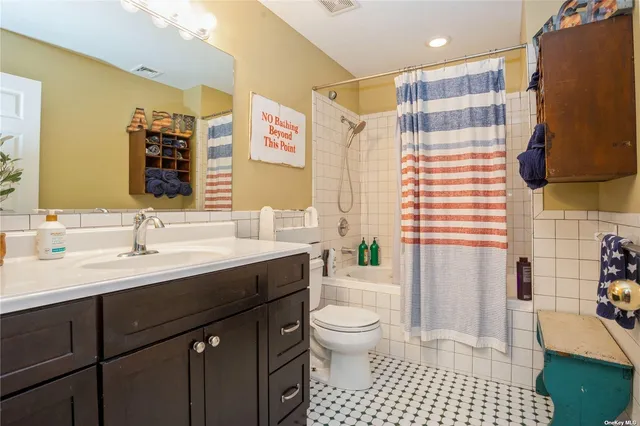 $4,000 | 61 Brookside Avenue, Jamesport, NY 11901