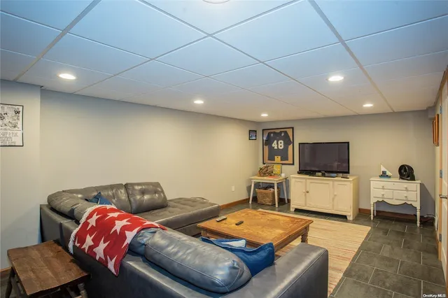 $4,000 | 61 Brookside Avenue, Jamesport, NY 11901