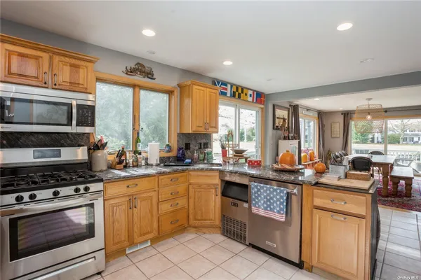 $4,000 | 61 Brookside Avenue, Jamesport, NY 11901