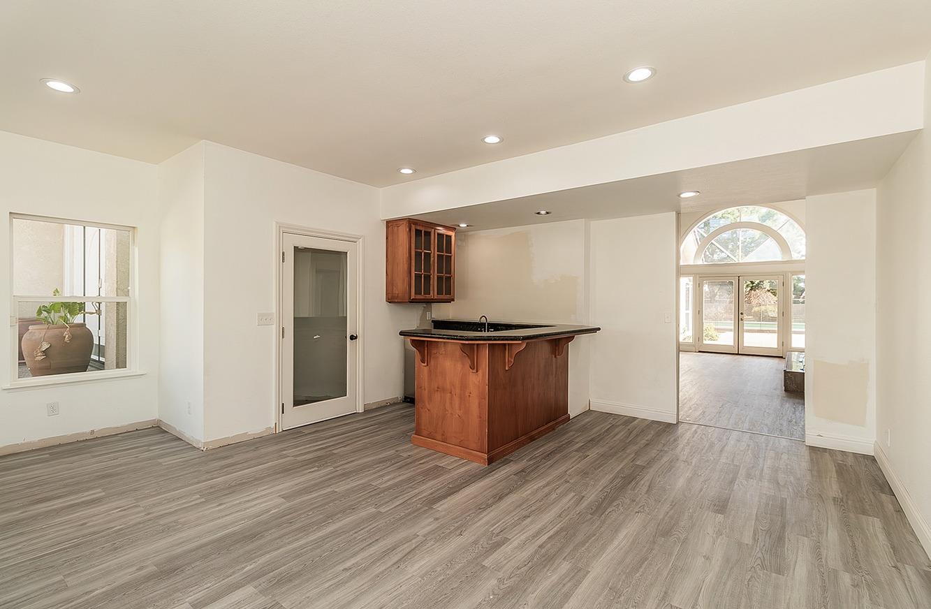 41838 Road 92 Dinuba, CA 93618 - Photo 11 of 67 Man Cave