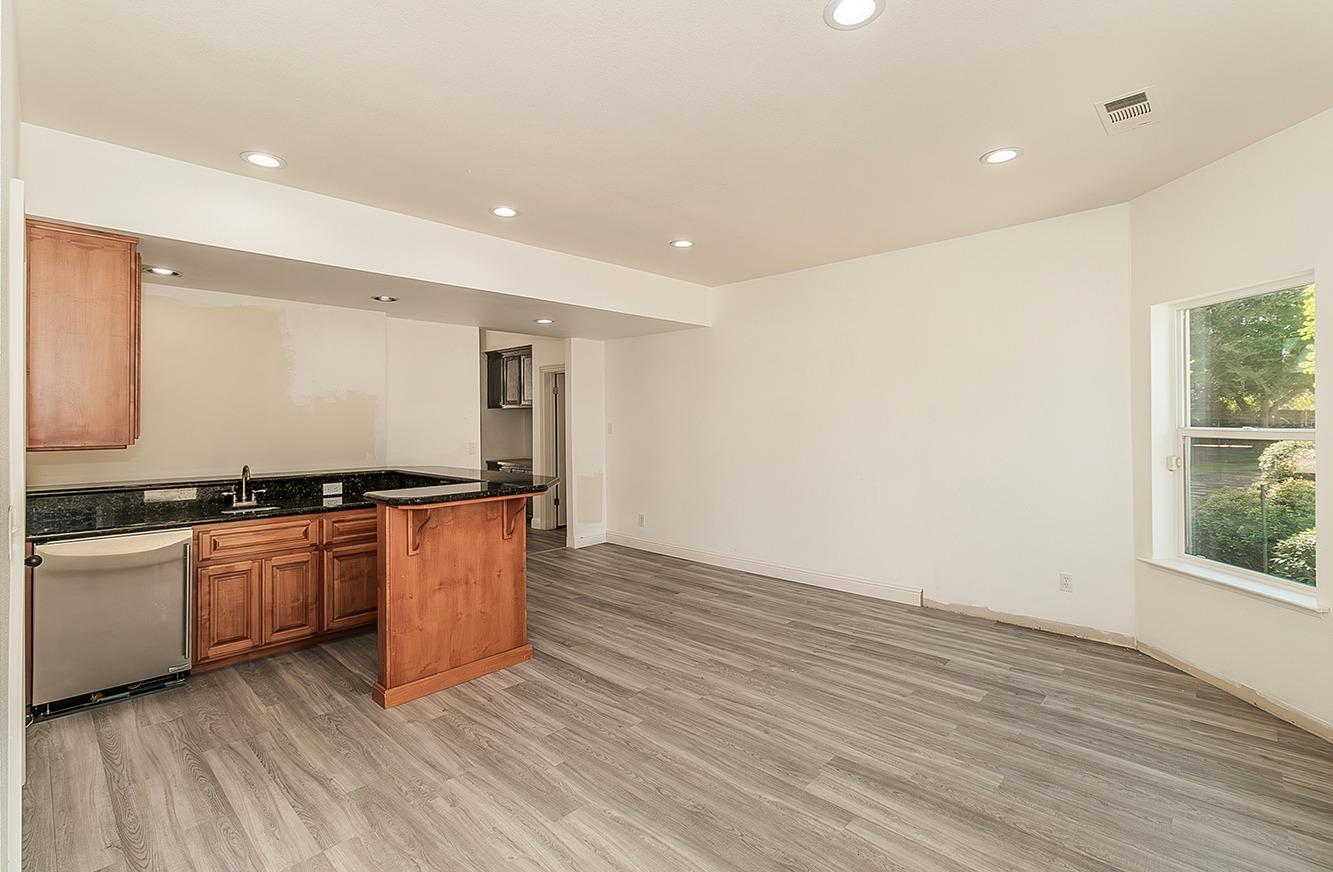 41838 Road 92 Dinuba, CA 93618 - Photo 12 of 67 Man Cave