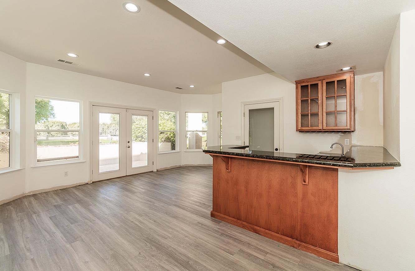 41838 Road 92 Dinuba, CA 93618 - Photo 13 of 67 Man Cave