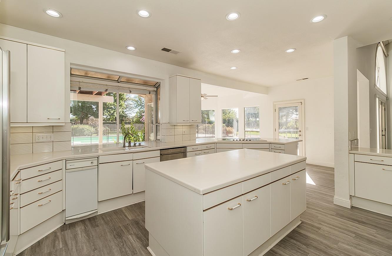 41838 Road 92 Dinuba, CA 93618 - Photo 16 of 67