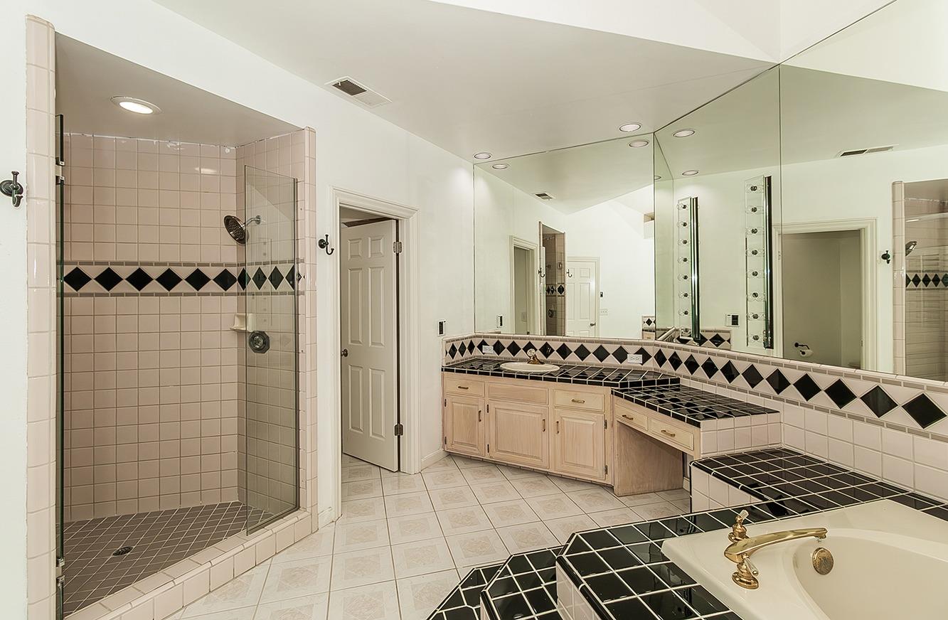 41838 Road 92 Dinuba, CA 93618 - Photo 38 of 67