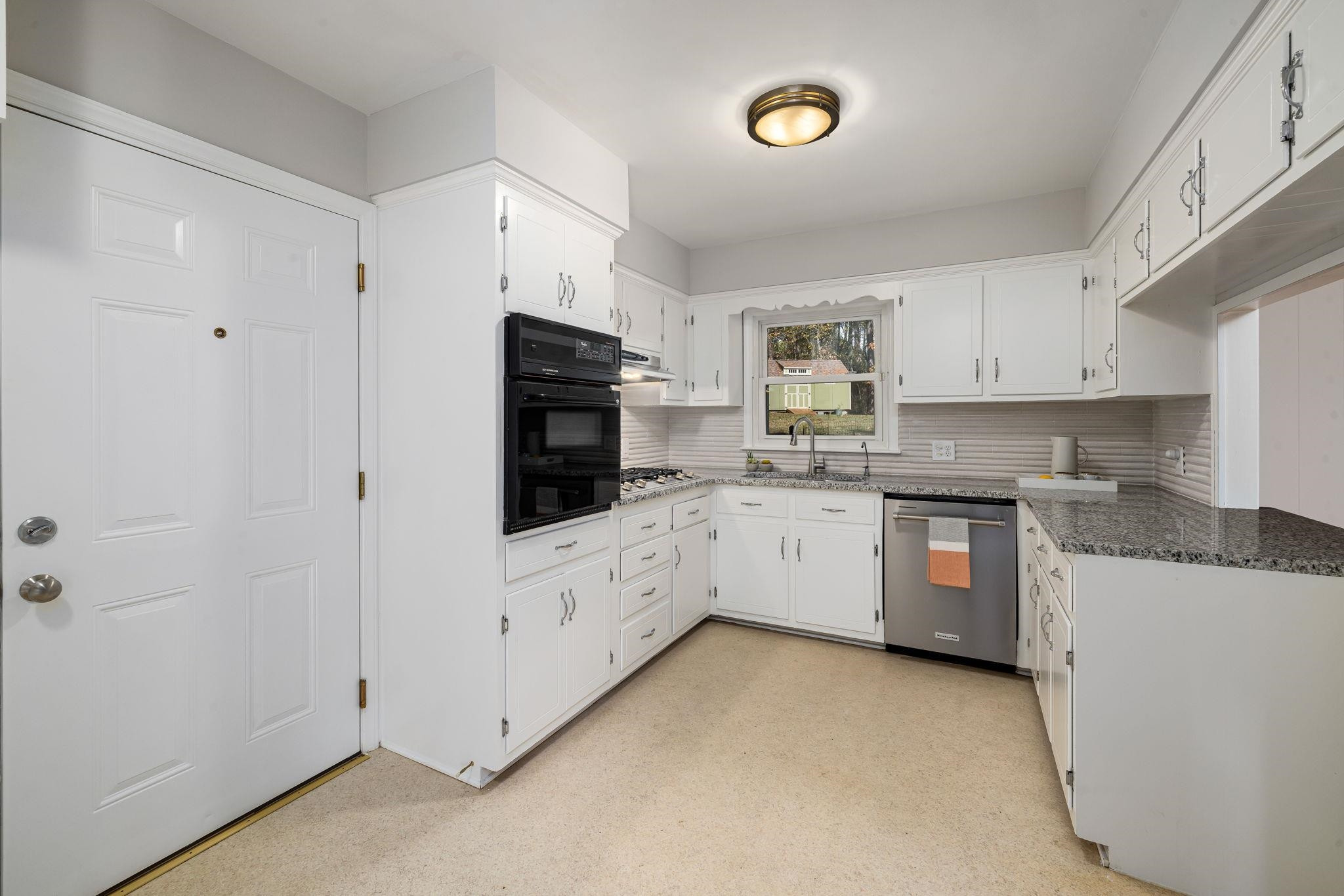 6001 Garrett Road Durham, NC 27707 - Photo 7 of 31 Photo 7